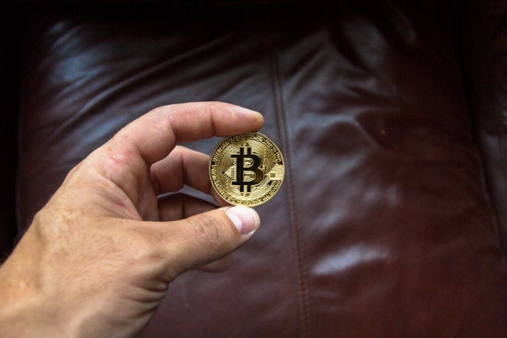 What Should Be the Crypto Trading Strategy for Retail Investors?